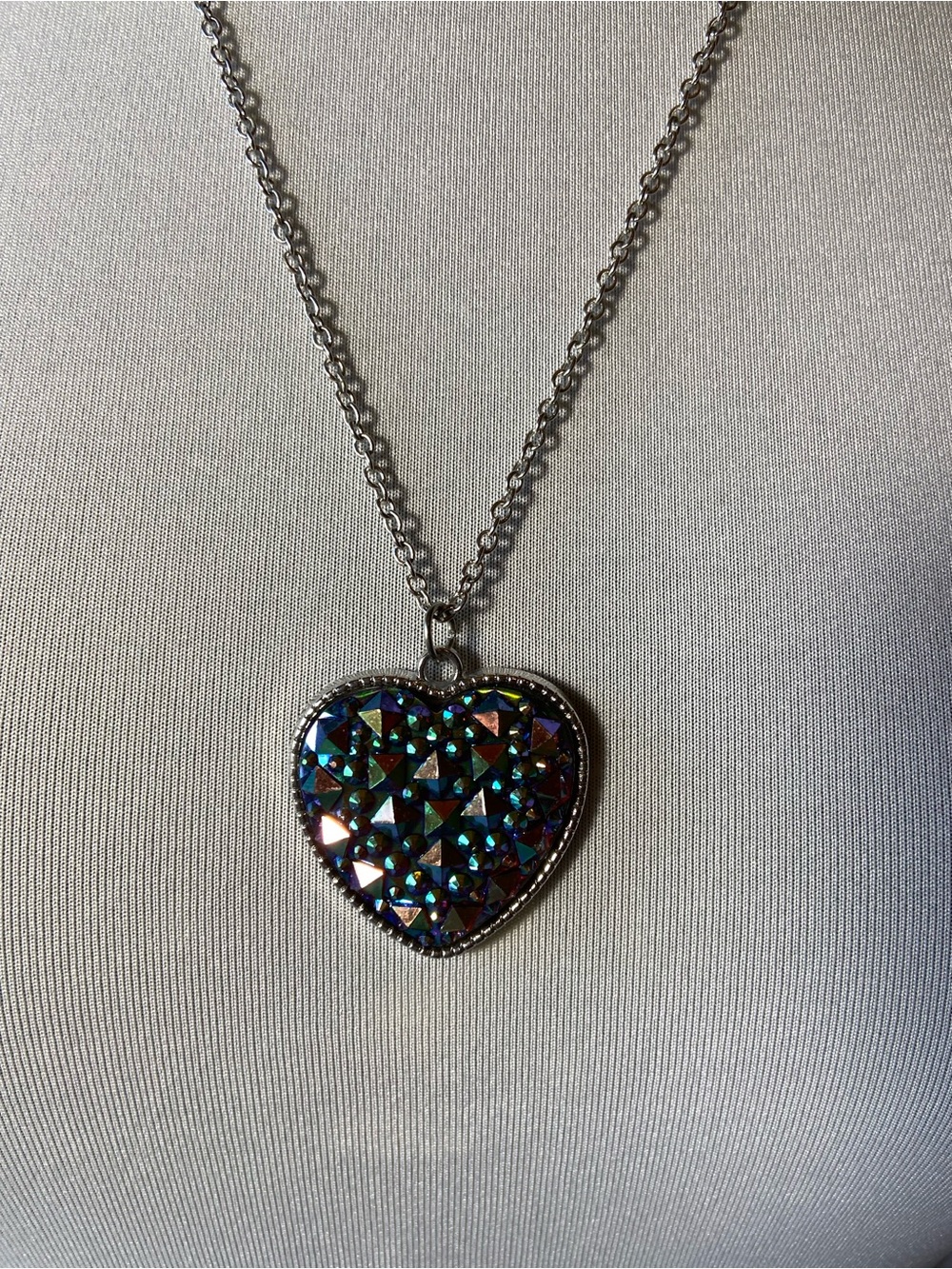 Vintage Iridescent Crystal Heart Necklace - Silver